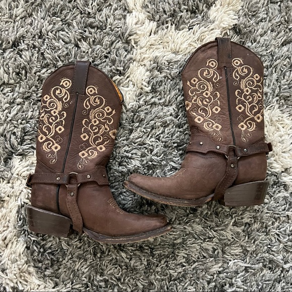 Old Corral Brown Leather With Tan Floral Embroidery Cowboy Boots. Size 9.5T - Picture 7 of 14